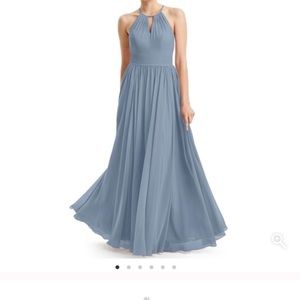 Size 2, fits 5'5" with heels or 5'7" with flats